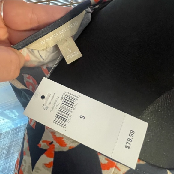 NWT Banana Republic Dress, Size Small - Picture 4 of 4